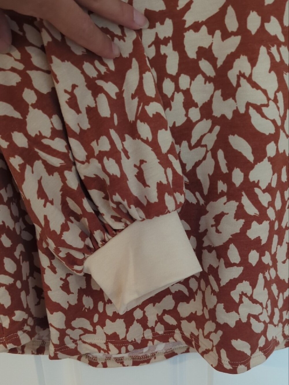 BiBi Rust and Cream Abstract Print Long Sleeve Tee - Picture 4 of 4